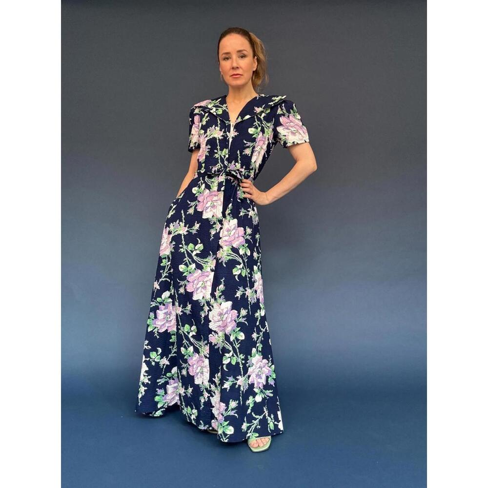 Vintage 1940s Floral Seersucker House Dress